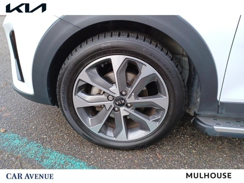 Occasion KIA Stonic 1.0 T-GDi 120ch MHEV Launch Edition DCT7 GARANTIE 02-2028 2021 Blanc Céleste 15490 € à Mulhouse