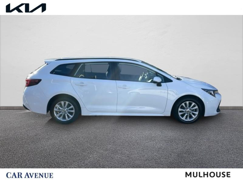 Occasion TOYOTA Corolla 1.8 140ch Dynamic MY23 2024 Blanc lunaire nacre 24990 € à Mulhouse