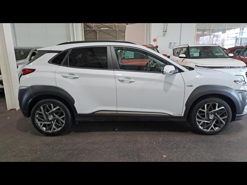 Occasion HYUNDAI Kona 1.6 GDi 141ch Hybrid Creative DCT6 Garantie 1an CarPlay Caméra Angles morts 2020 Atlas White 18990 € à Mulhouse