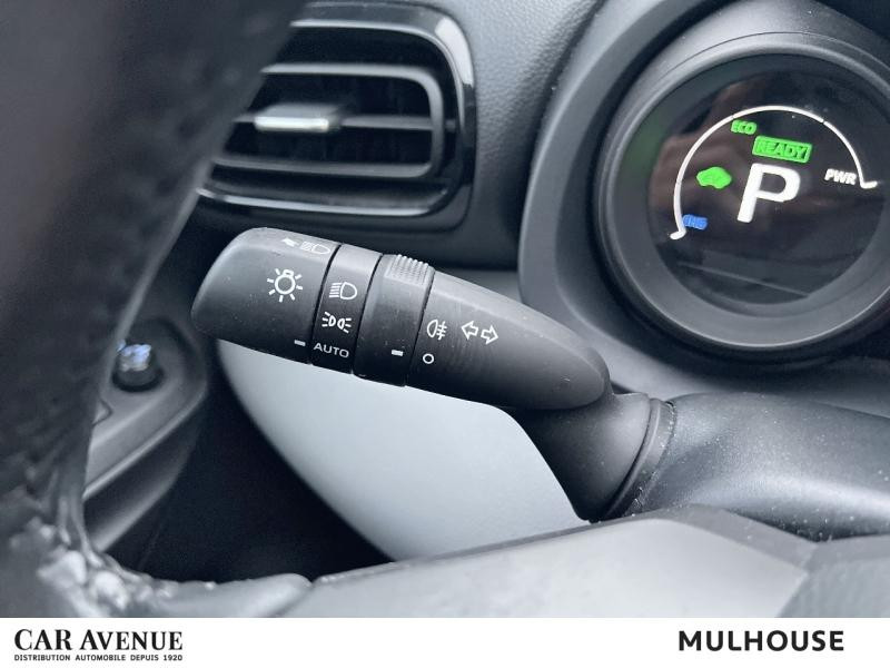 Occasion TOYOTA Yaris Cross 116h Design MY22  GARANTIE 1an CarPlay Caméra 2022 Rouge Intense Métallisé 19790 € à Mulhouse