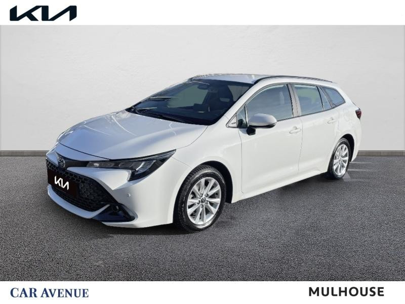 Occasion TOYOTA Corolla 1.8 140ch Dynamic MY23 2024 Blanc lunaire nacre 24490 € à Mulhouse