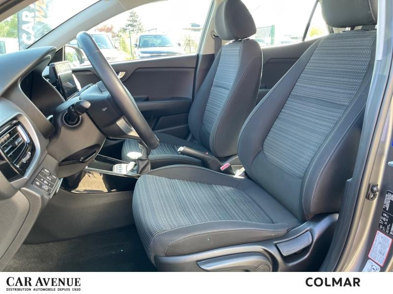 Used KIA Stonic 1.0 T-GDi 100 Active Clim Régul Bluetooth Garantie 02-2031 2024 Gris Météore métallisé € 17890 in Colmar