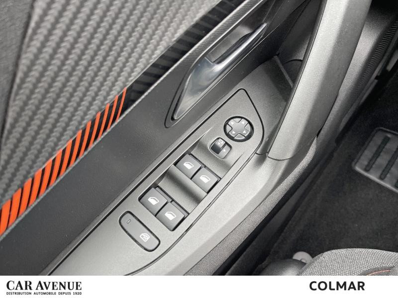 Used PEUGEOT 2008 1.2 PureTech 100 Active Pack Caméra Carplay Sièges chauffants 2021 Gris Artense (M) € 16090 in Colmar