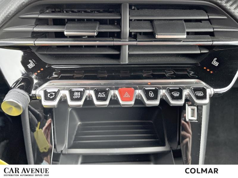 Used PEUGEOT 2008 1.2 PureTech 100 Active Pack Caméra Carplay Sièges chauffants 2021 Gris Artense (M) € 16090 in Colmar