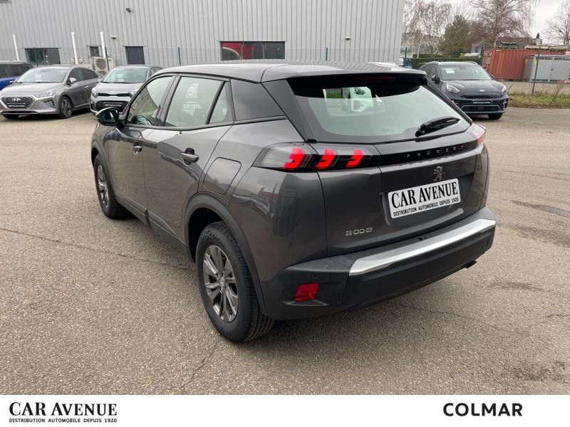 Used PEUGEOT 2008 1.2 PureTech 100 Active Pack Caméra Carplay Sièges chauffants 2021 Gris Artense (M) € 16090 in Colmar