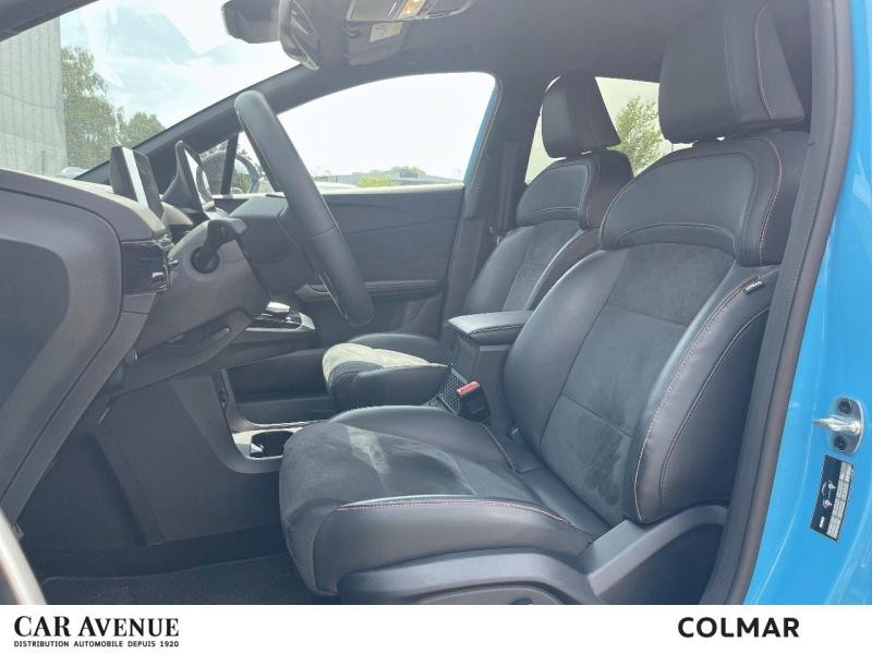Used MG MOTOR MG4 435 - 64kWh Xpower 4WD 1ere main Caméra 360 GPS Garantie 12/30 2023 Brighton Blue métallisé + Toit noir € 27990 in Colmar