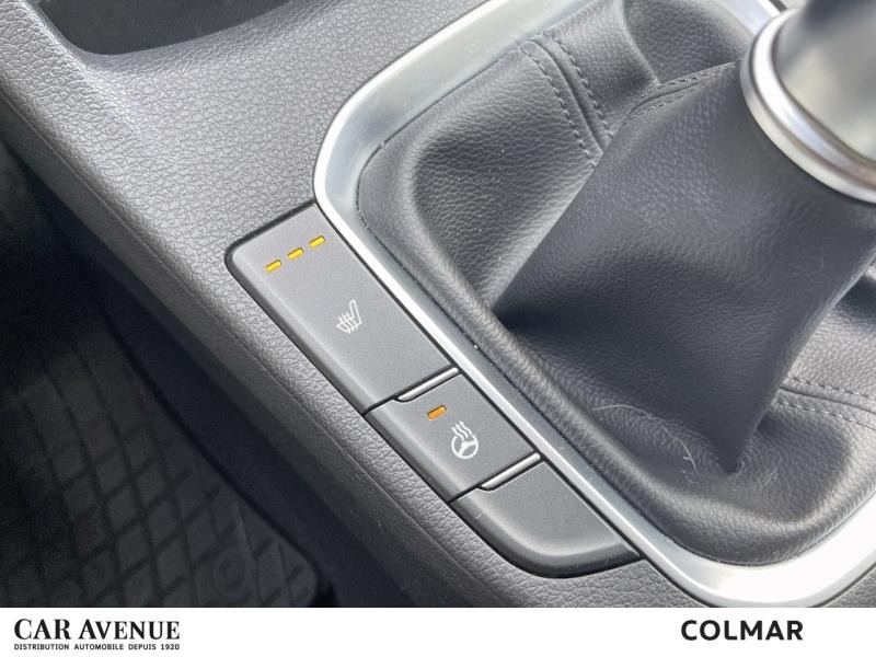 Occasion HYUNDAI i30 1.0 T-GDi 120 Hybrid Carplay Clim auto Caméra Sièges chauffants 2024 Rouge 19890 € à Colmar