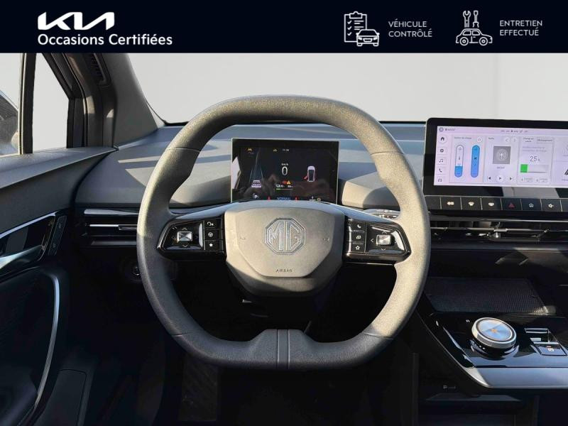 Used MG MOTOR MG4 EV 170 - 51kWh MY23 GARANTIE 12-2030 2023 Andes Grey métallisé € 16390 in Colmar