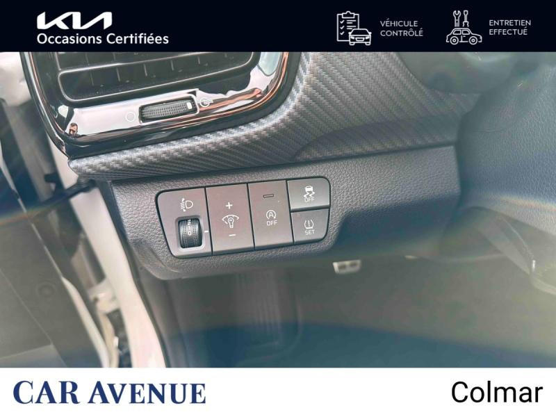 Used KIA Stonic 1.0 T-GDi 120 MHEV GT Line Gps Caméra Carplay Clim auto 2023 Blanc € 18490 in Colmar
