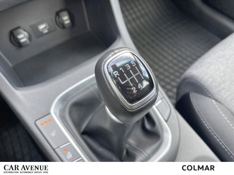 Used HYUNDAI i30 1.0 T-GDi 120 Hybrid Carplay Clim auto Caméra Sièges chauffants 2024 Shimmering Silver Métal € 18190 in Colmar
