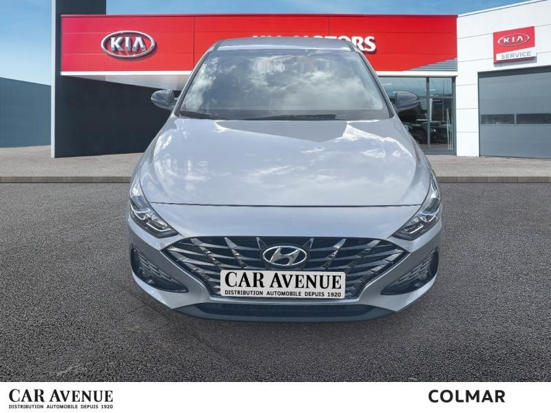 Used HYUNDAI i30 1.0 T-GDi 120 Hybrid Carplay Clim auto Caméra Sièges chauffants 2024 Shimmering Silver Métal € 18190 in Colmar