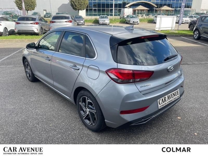 Used HYUNDAI i30 1.0 T-GDi 120 Hybrid Carplay Clim auto Caméra Sièges chauffants 2024 Shimmering Silver Métal € 18190 in Colmar