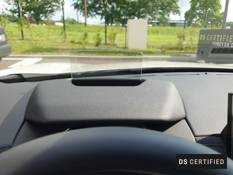 Occasion DS DS 3 Crossback E-Tense Performance Line + 4cv 2021 Blanc Perle Nacré - Toit Noir Perla N. 19990 € à Metz