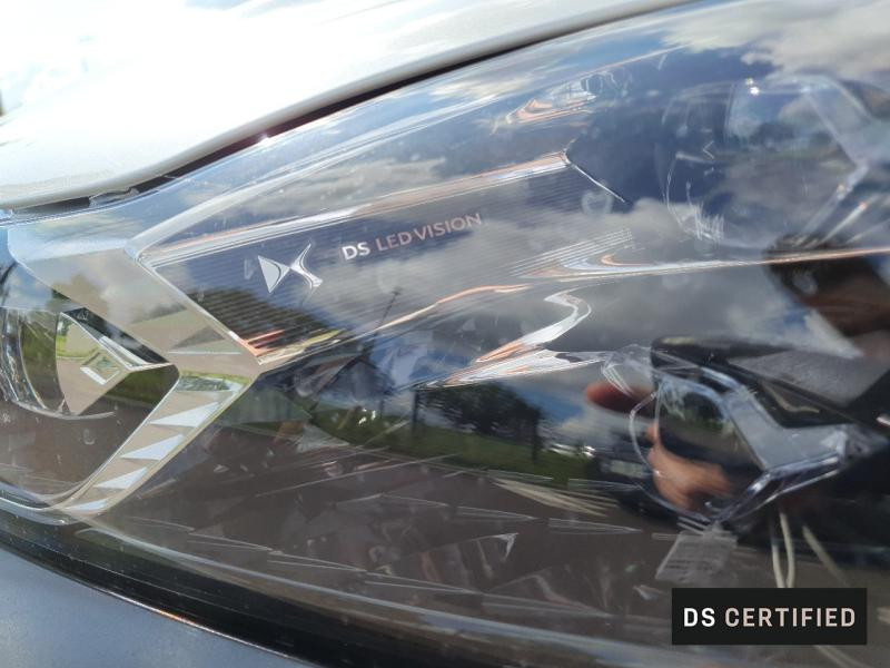 Occasion DS DS 3 Crossback E-Tense Performance Line + 4cv 2021 Blanc Perle Nacré - Toit Noir Perla N. 19990 € à Metz