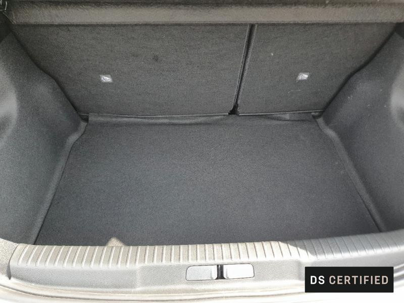 Occasion DS DS 3 Crossback E-Tense Performance Line + 4cv 2021 Blanc Perle Nacré - Toit Noir Perla N. 19990 € à Metz