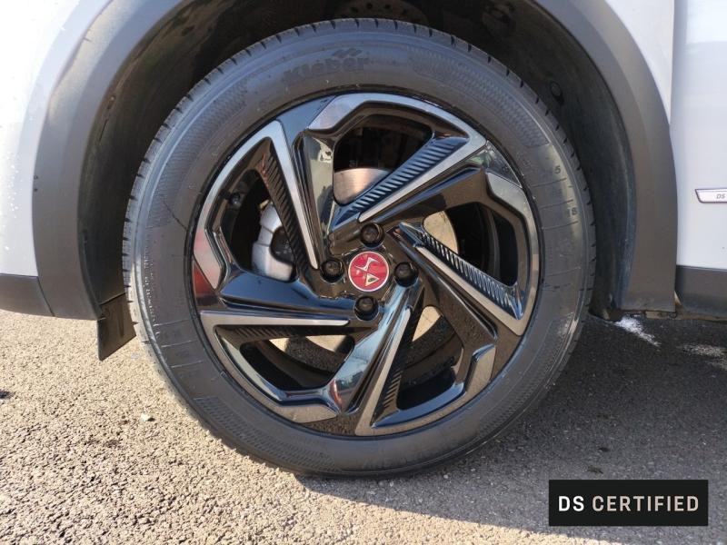 Occasion DS DS 3 Crossback E-Tense Performance Line + 2022 Blanc Perle Nacré - Toit Noir Perla N. 21989 € à Metz