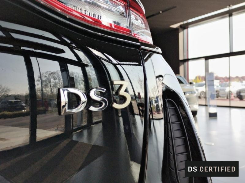 Used DS DS 3 1.2 Hybride 136ch Edition France 2025 Noir Perla Nera (N) € 33990 in Metz