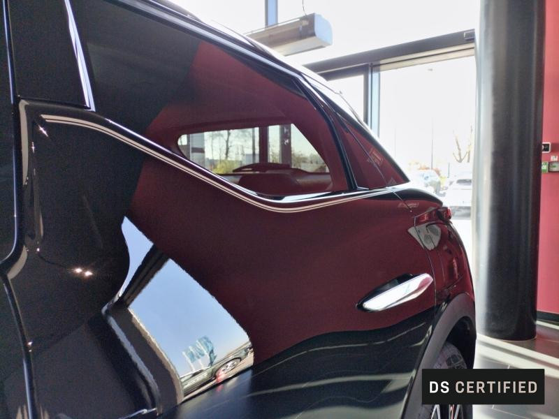 Used DS DS 3 1.2 Hybride 136ch Edition France 2025 Noir Perla Nera (N) € 33990 in Metz
