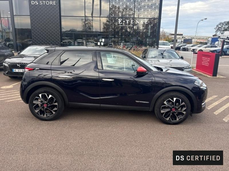 Occasion DS DS 3 Crossback PureTech 130ch Ines de la Fressange Paris 2021 Bleu Encre (M) - Toit Noir Perla Nera 19390 € à Metz
