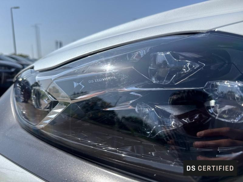 Occasion DS DS 3 Crossback E-Tense Performance Line + 4cv 2021 Blanc Perle Nacré - Toit Noir Perla N. 17890 € à Metz