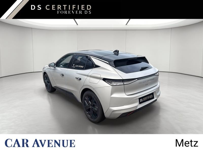 Occasion DS N°4 PLUG-IN HYBRID 225ch Etoile 2025 Cristal Pearl (M) 50796 € à Metz