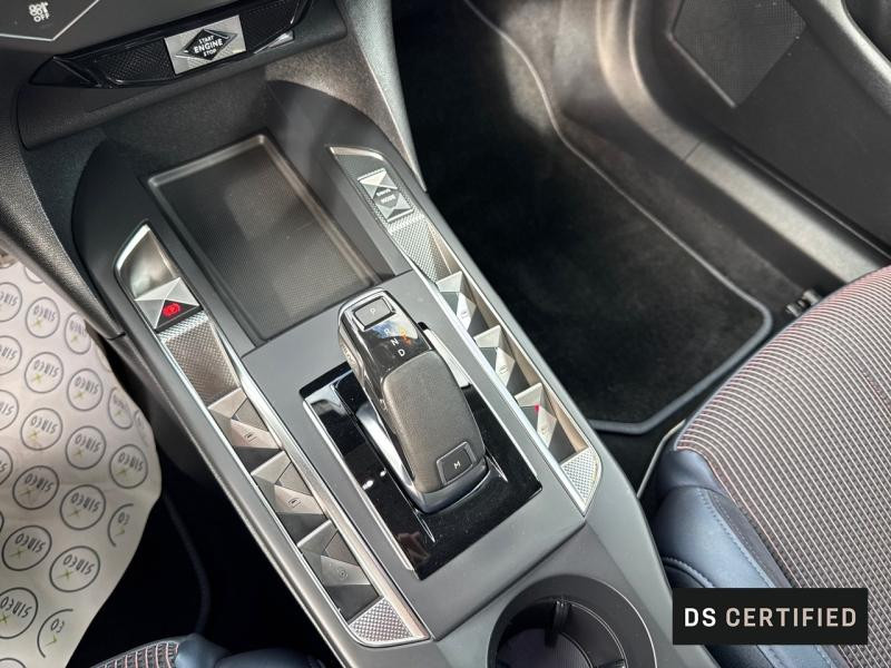 Used DS DS 3 Crossback PureTech 130ch Ines de la Fressange Paris 2021 Bleu Encre (M) - Toit Noir Perla Nera € 15790 in Metz