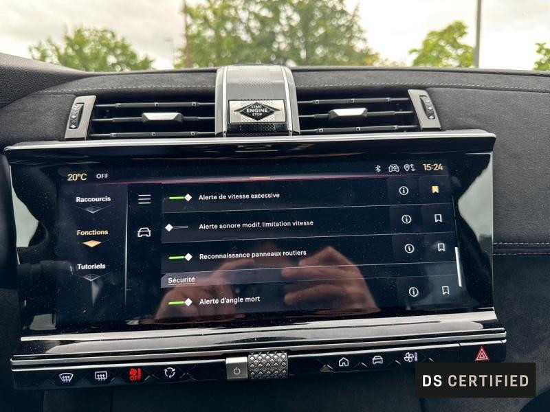 Used DS DS 7 Crossback 1.6 Plug-in Hybrid 225ch Edition France 2025 Noire Perla Nera (M) € 48490 in Metz