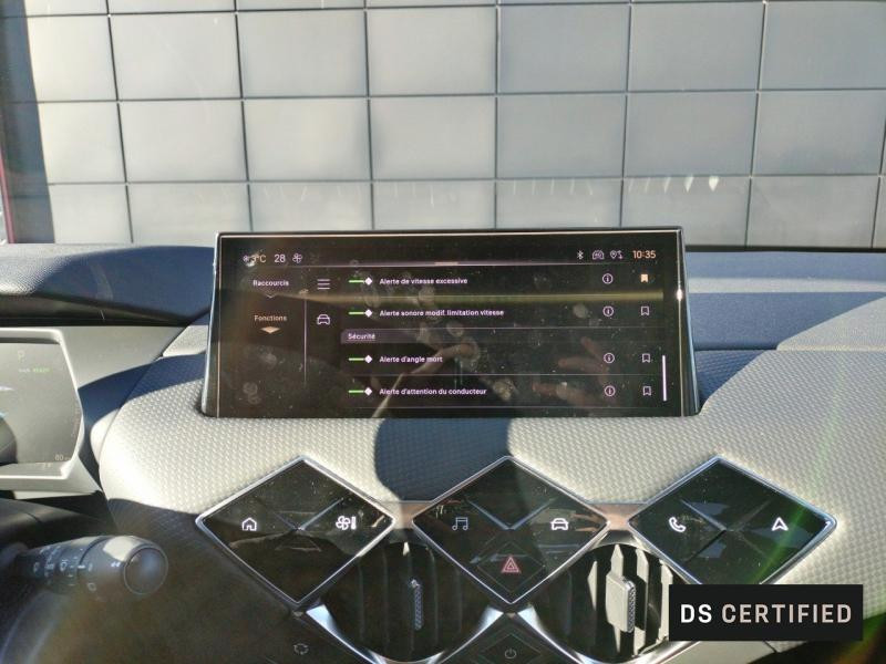 Occasion DS DS 3 E-Tense 156ch Bastille 2024 Gris Artense (M) - Toit Noir 31326 € à Metz