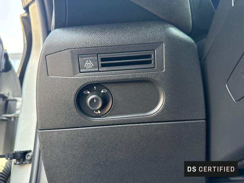 Used DS DS 3 Crossback E-Tense Performance Line + 2022 Blanc Banquise (O) € 16390 in Metz