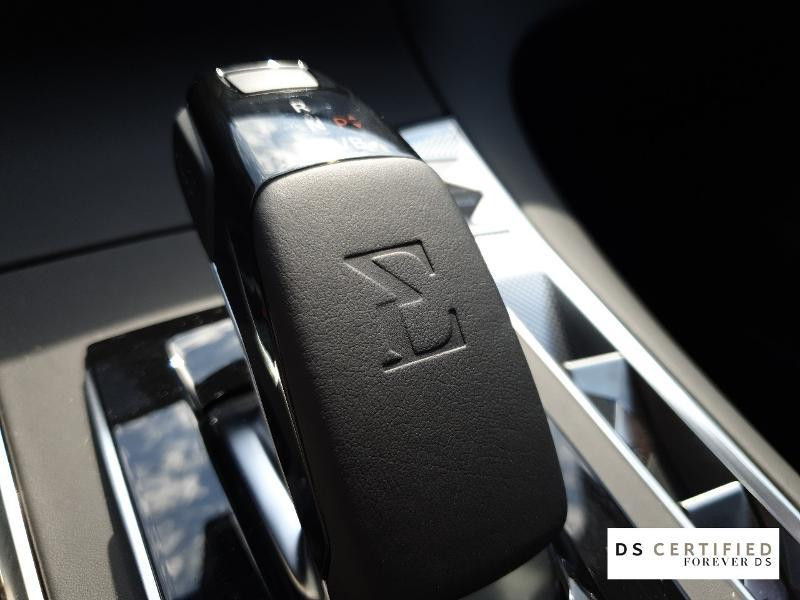 Used DS DS 7 Crossback E-TENSE 4x4 300ch Grand Chic 2020 Gris Platinium (M) € 23790 in Metz