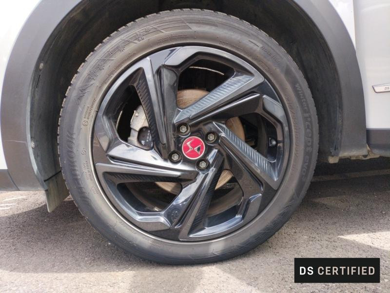 Used DS DS 3 Crossback E-Tense Performance Line + 2022 Blanc Perle Nacré - Toit Noir Perla N. € 16190 in Metz