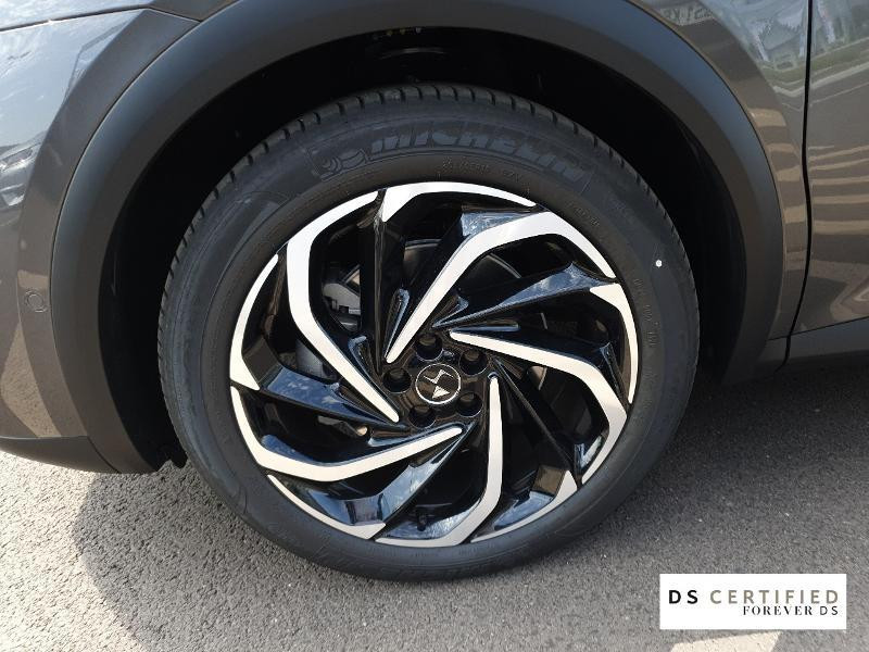 Used DS DS 7 Crossback E-TENSE 4x4 300ch Grand Chic 2020 Gris Platinium (M) € 23790 in Metz