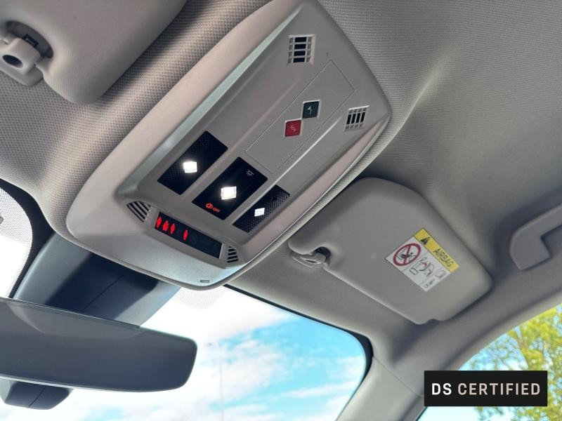 Occasion DS DS 3 Crossback PureTech 130ch Ines de la Fressange Paris 2021 Bleu Encre (M) - Toit Noir Perla Nera 15790 € à Metz