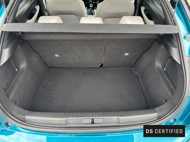 Occasion DS DS 3 Crossback PureTech 100ch So Chic 2021 Bleu Millenium (M) - Toit Blanc Opale 16990 € à Nancy