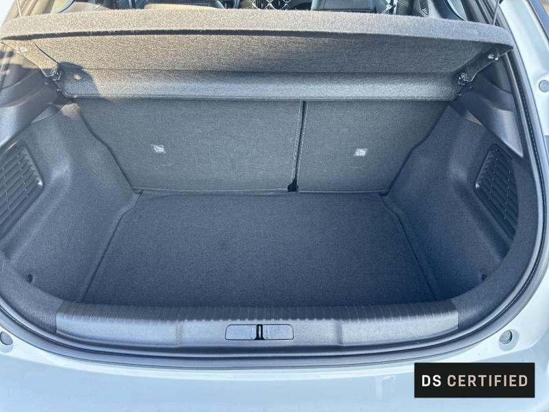 Occasion DS DS 3 Crossback PureTech 130ch Performance Line + Automatique 7cv 2021 Blanc Perle Nacré - Toit Noir Perla N. 19690 € à Nancy