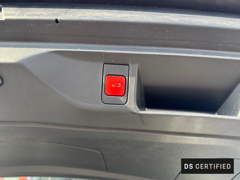 Occasion DS DS 4 BlueHDi 130ch Performance Line + Automatique 2022 Blanc Nacré (N) 26690 € à Nancy