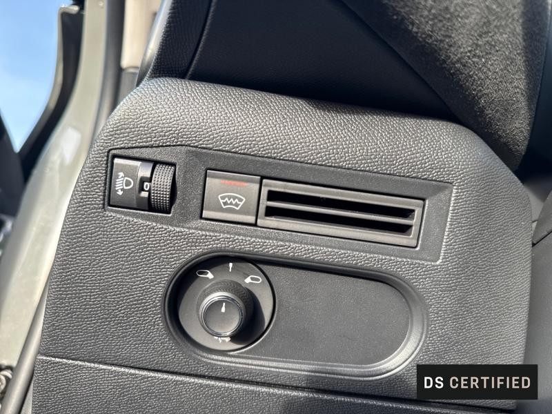 Occasion DS DS 3 E-Tense 156ch Performance Line + 2025 Gris Laqué (M) - Toit Noir 41990 € à Nancy