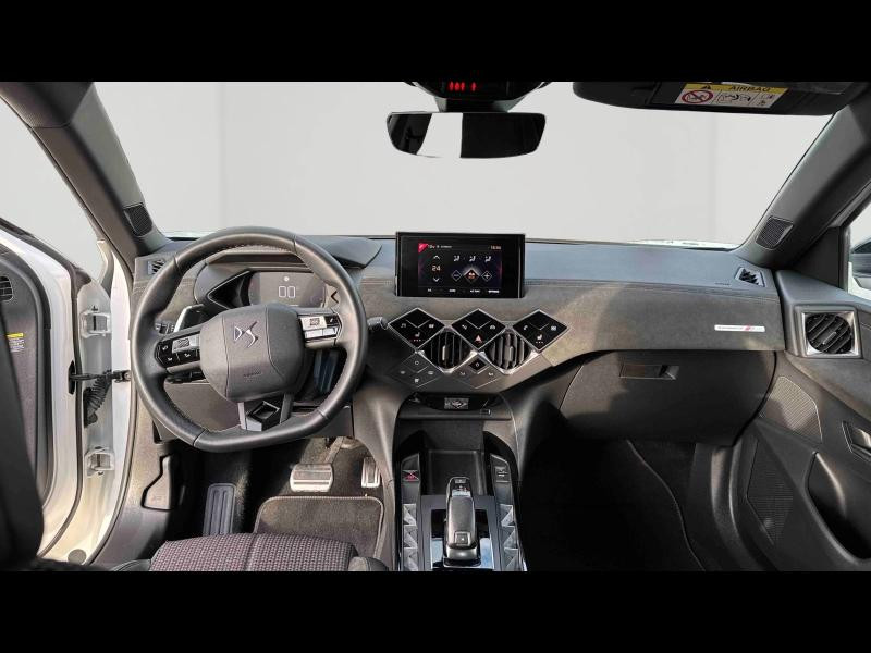 Occasion DS DS 3 Crossback BlueHDi 130ch Performance Line Automatique 2022 Blanc Banquise - Toit Noir Perla N. 22490 € à Nancy
