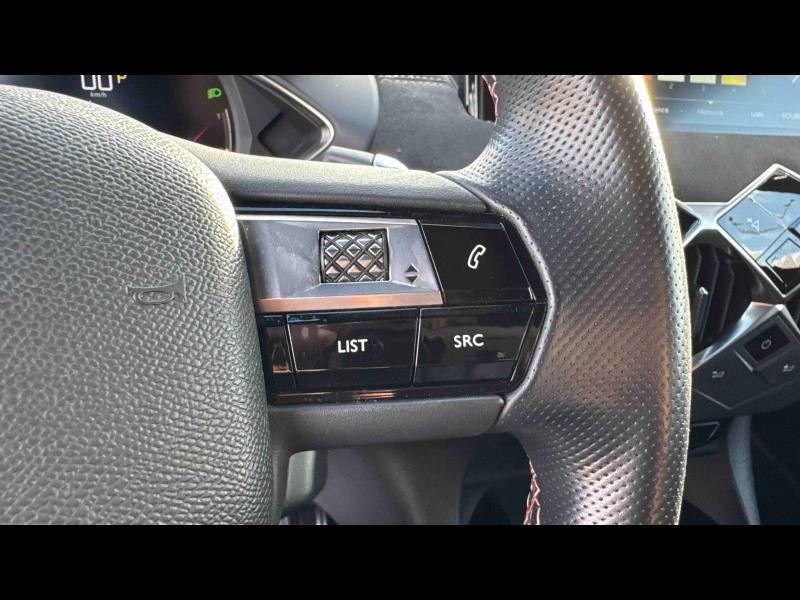 Occasion DS DS 3 Crossback BlueHDi 130ch Performance Line Automatique 7cv 2021 Blanc Perle Nacré - Toit Noir Perla N. 16900 € à Nancy