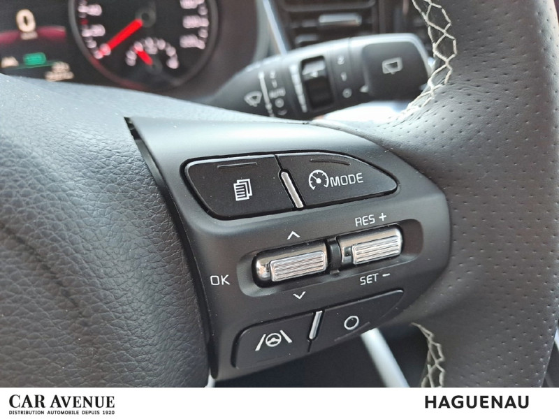 Used KIA Stonic 1.0 T-GDi 120ch MHEV GT Line 2024 Blanc € 21990 in Haguenau