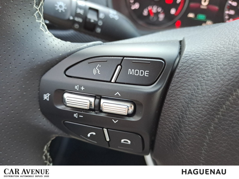 Used KIA Stonic 1.0 T-GDi 120ch MHEV GT Line 2024 Blanc € 21990 in Haguenau