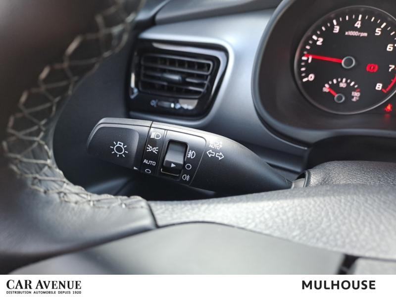 Occasion KIA Stonic 1.0 T-GDi 100 Active Carplay Camera Garantie 02-2031 2024 Gris Météore métallisé 17990 € à Haguenau