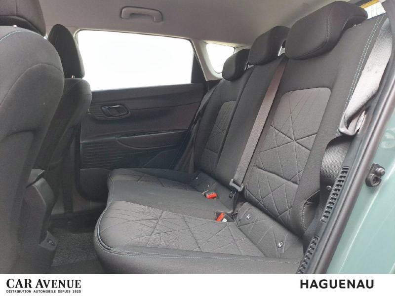Used HYUNDAI Bayon 1.0 T-GDi 100 Hybrid 48V Creative DCT-7 Garantie 05/2027 2022 Mangrove Green Métal/Toit/rétros Black € 17990 in Haguenau