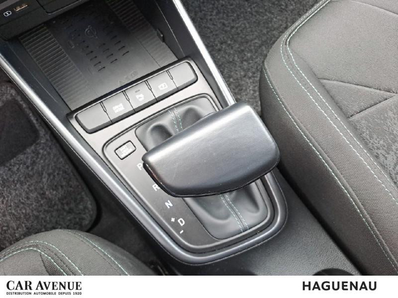 Used HYUNDAI Bayon 1.0 T-GDi 100 Hybrid 48V Creative DCT-7 Garantie 05/2027 2022 Mangrove Green Métal/Toit/rétros Black € 17990 in Haguenau