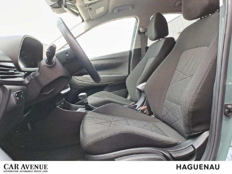 Used HYUNDAI Bayon 1.0 T-GDi 100 Hybrid 48V Creative DCT-7 Garantie 05/2027 2022 Mangrove Green Métal/Toit/rétros Black € 17990 in Haguenau