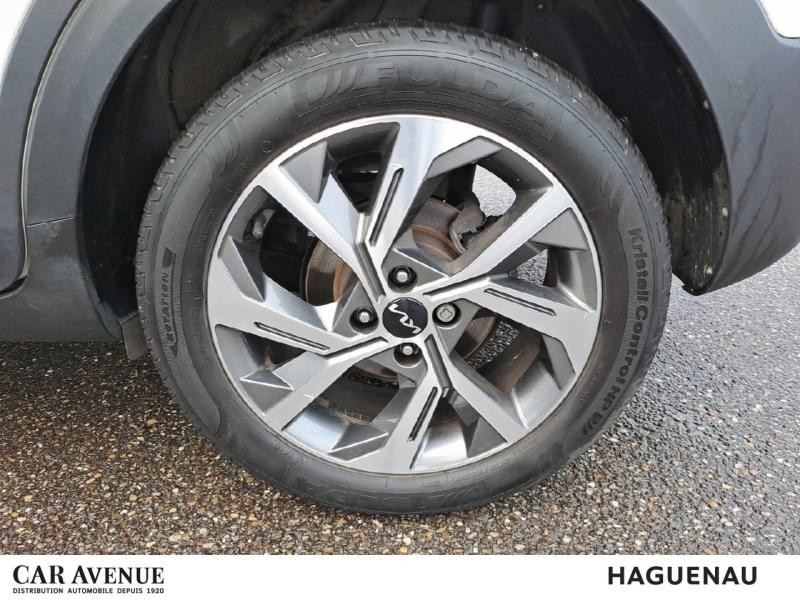 Occasion KIA Stonic 1.0 T-GDi 120 MHEV GT Line DCT7 Gps Camera GARANTIE 12 MOIS 2021 Blanc Céleste / Toit Noir 15990 € à Haguenau