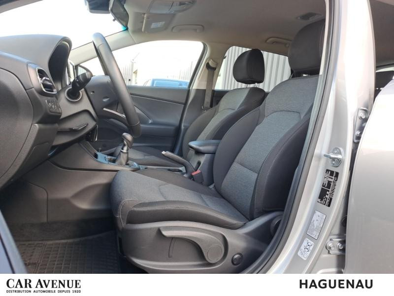 Used HYUNDAI i30 1.0 T-GDi 120 Creative Carplay Camera Sieges chauffant GARANTIE 12 MOIS 2024 Shimmering Silver Métal € 17590 in Haguenau