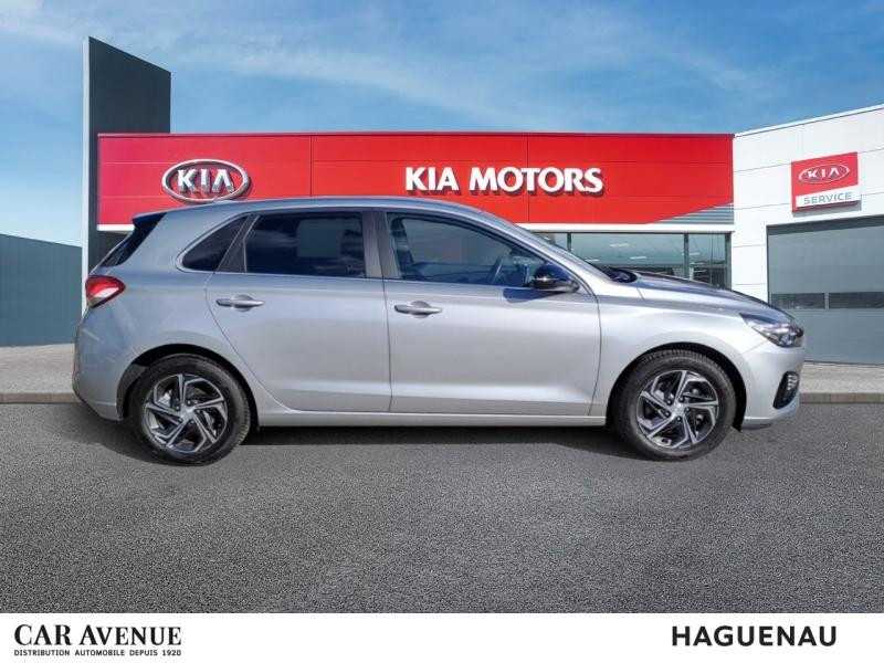 Used HYUNDAI i30 1.0 T-GDi 120 Creative Carplay Camera Sieges chauffant GARANTIE 12 MOIS 2024 Shimmering Silver Métal € 17590 in Haguenau