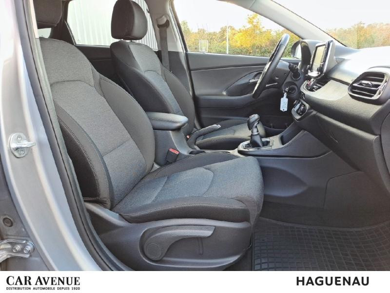 Used HYUNDAI i30 1.0 T-GDi 120 Creative Carplay Camera Sieges chauffant GARANTIE 12 MOIS 2024 Shimmering Silver Métal € 17590 in Haguenau