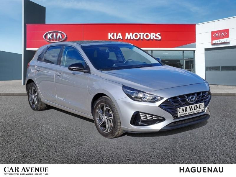 Used HYUNDAI i30 1.0 T-GDi 120 Creative Carplay Camera Sieges chauffant GARANTIE 12 MOIS 2024 Shimmering Silver Métal € 17590 in Haguenau
